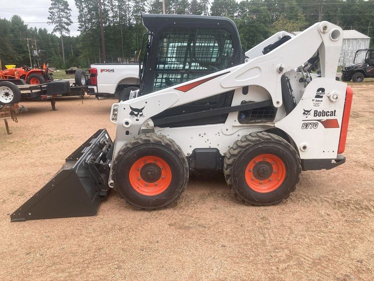 Bobcat S770